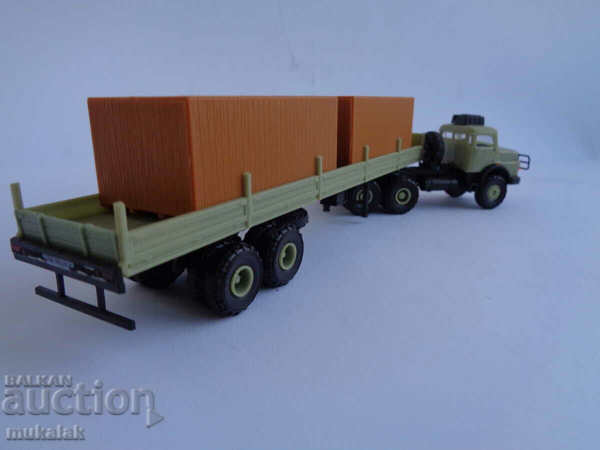 KIBRI H0 1/87 MERCEDES TRUCK MODEL TOY TROLLEY - 7 KIBRI H0 1/87 MERCEDES TRUCK MODEL TOY TROLLEY - 7