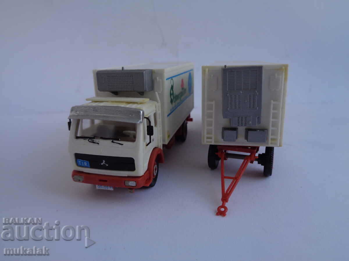HERPA H0 1/87 MERCEDES TRUCK MODEL TOY TROLLEY with price 15.00 BGN | € 7.67 HERPA H0 1/87 MERCEDES TRUCK MODEL TOY TROLLEY with price 15.00 BGN | € 7.67
