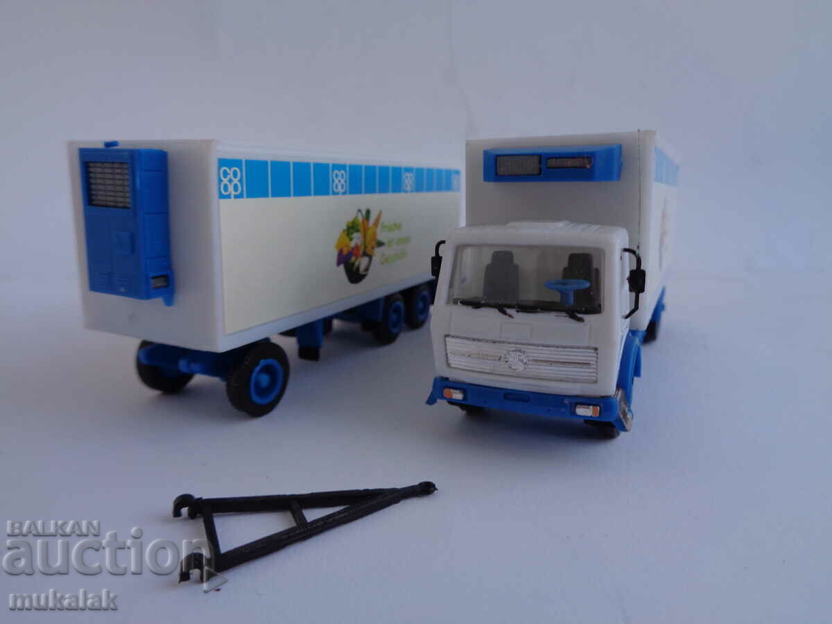 KIBRI H0 1/87 MERCEDES КАМИОН МОДЕЛ ИГРАЧКА КОЛИЧКА с цена 15.00 лв. | € 7.67 KIBRI H0 1/87 MERCEDES КАМИОН МОДЕЛ ИГРАЧКА КОЛИЧКА с цена 15.00 лв. | € 7.67