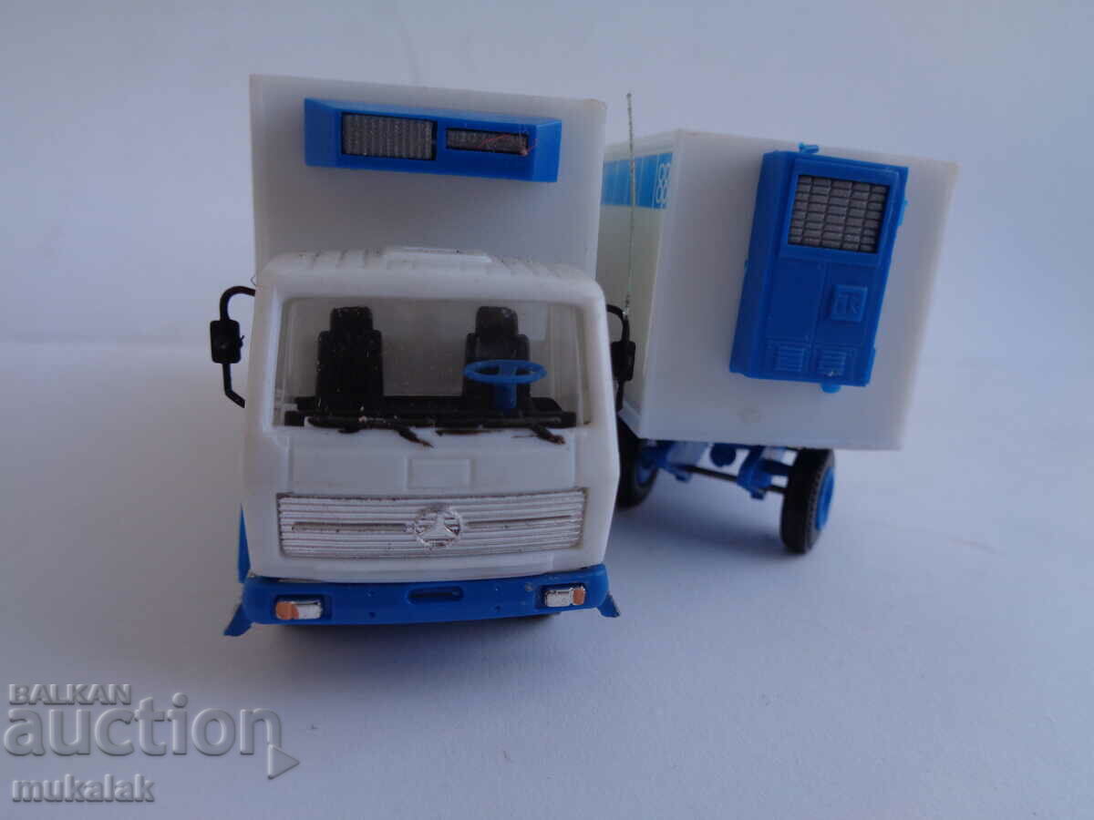 KIBRI H0 1/87 MERCEDES КАМИОН МОДЕЛ ИГРАЧКА КОЛИЧКА - 6 KIBRI H0 1/87 MERCEDES КАМИОН МОДЕЛ ИГРАЧКА КОЛИЧКА - 6
