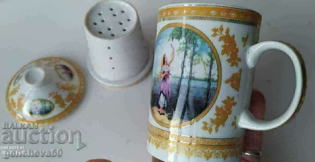 Designer tea cup in 3 parts, porcelain, marking - 5 Designer tea cup in 3 parts, porcelain, marking - 5