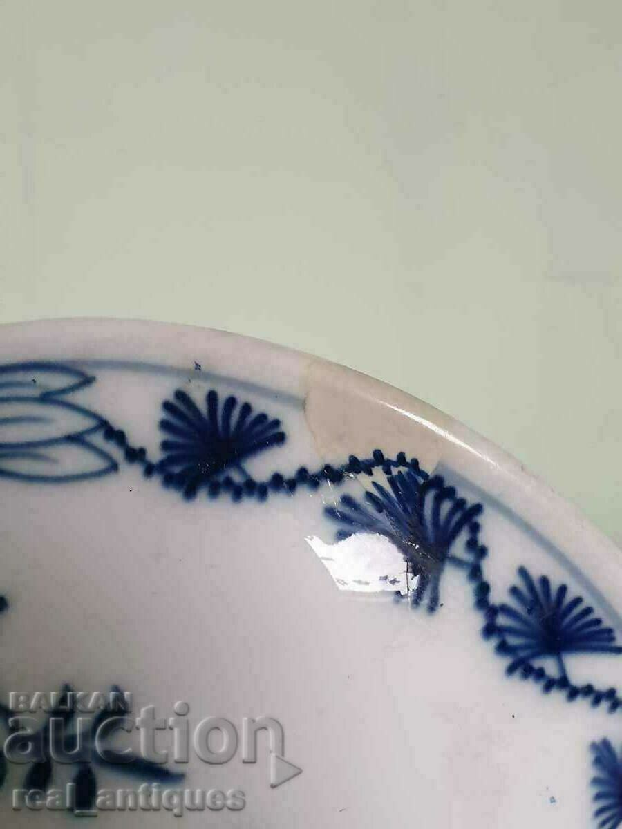 Delivery of Porcelain vase - Meissen Delivery of Porcelain vase - Meissen