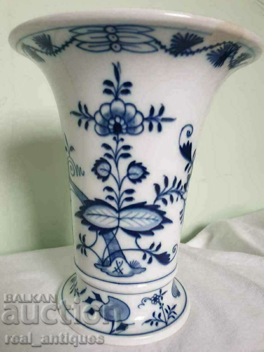 Porcelain vase - Meissen Porcelain vase - Meissen