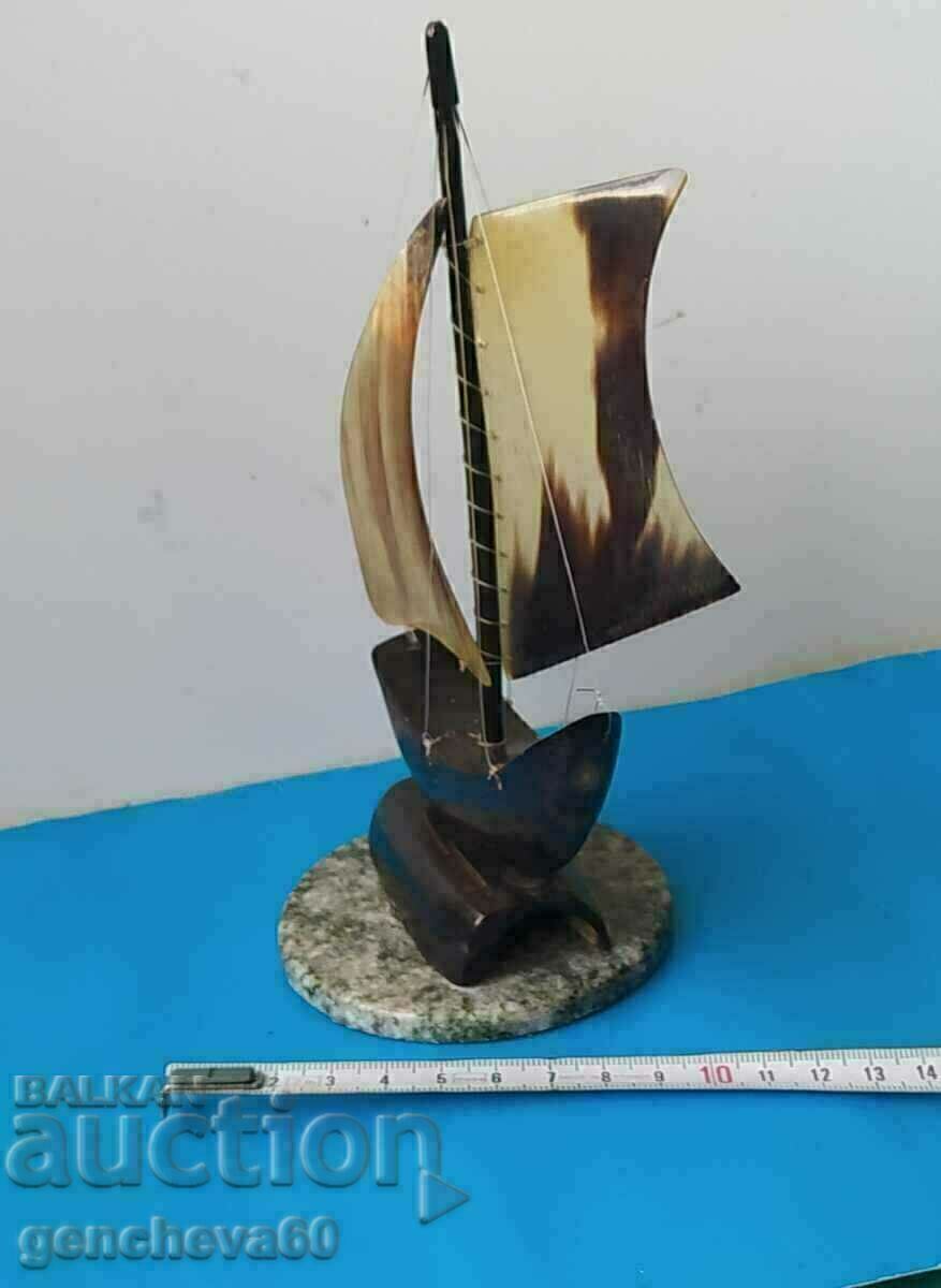 Retro souvenir "Sailboat" handmade from horn - 5 Retro souvenir "Sailboat" handmade from horn - 5
