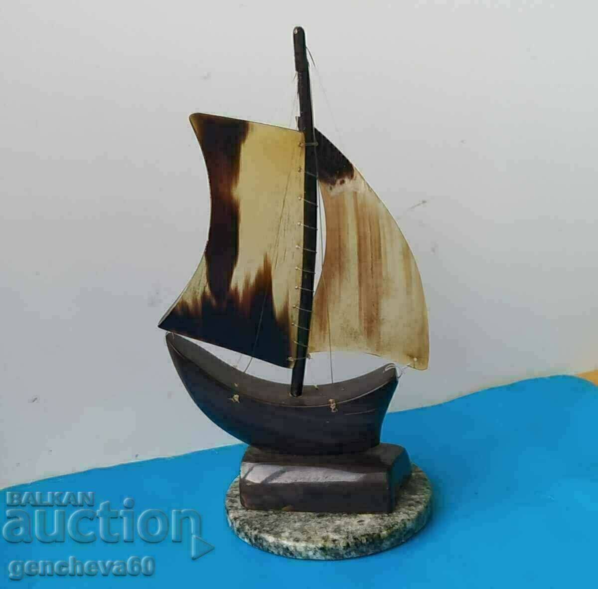 Retro souvenir "Sailboat" handmade from horn - 7 Retro souvenir "Sailboat" handmade from horn - 7