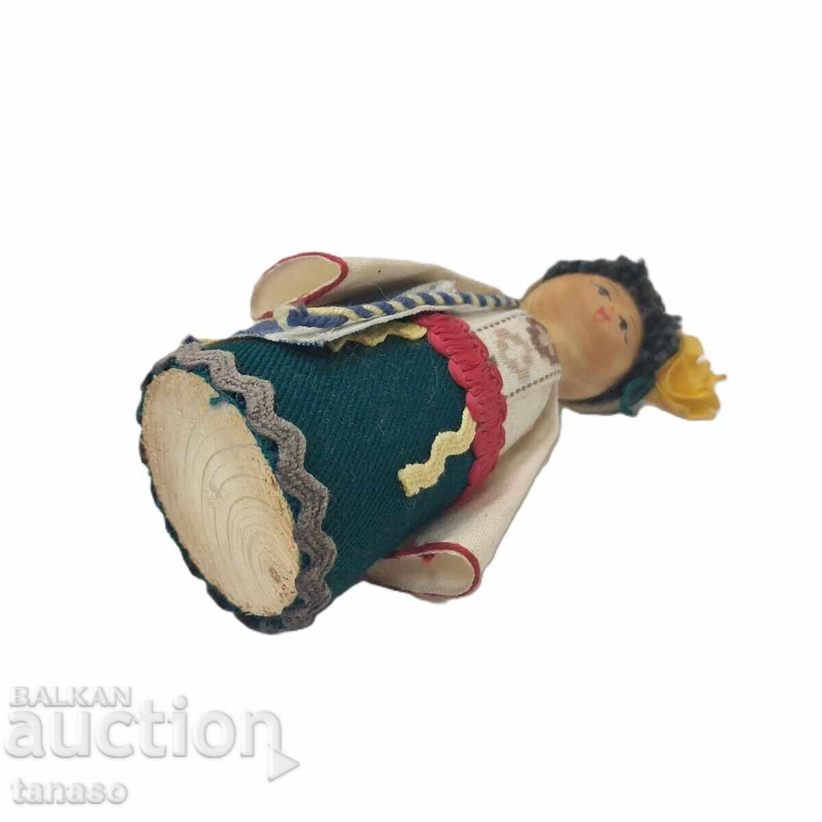 Παλιά ξύλινη, έθνικ, παραδοσιακή κούκλα - 6 Παλιά ξύλινη, έθνικ, παραδοσιακή κούκλα - 6