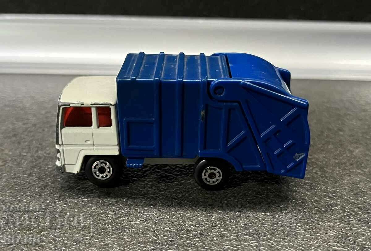 MATCHBOX UK Old Metal Toy Model Garbage Truck