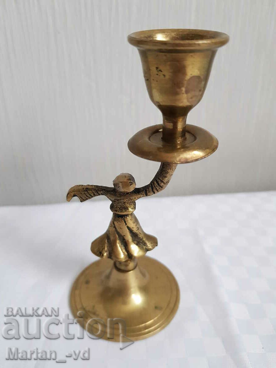 Delivery of Bronze candlestick with dervish Delivery of Bronze candlestick with dervish