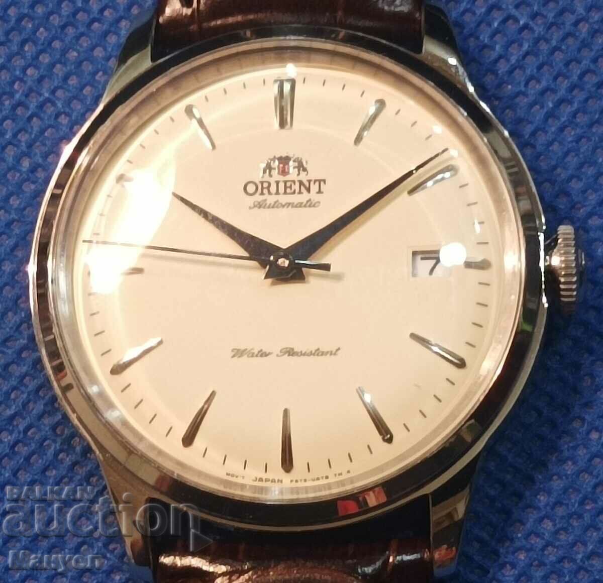 Delivery of Men's mechanical watch Orient RA-AC0M04Y