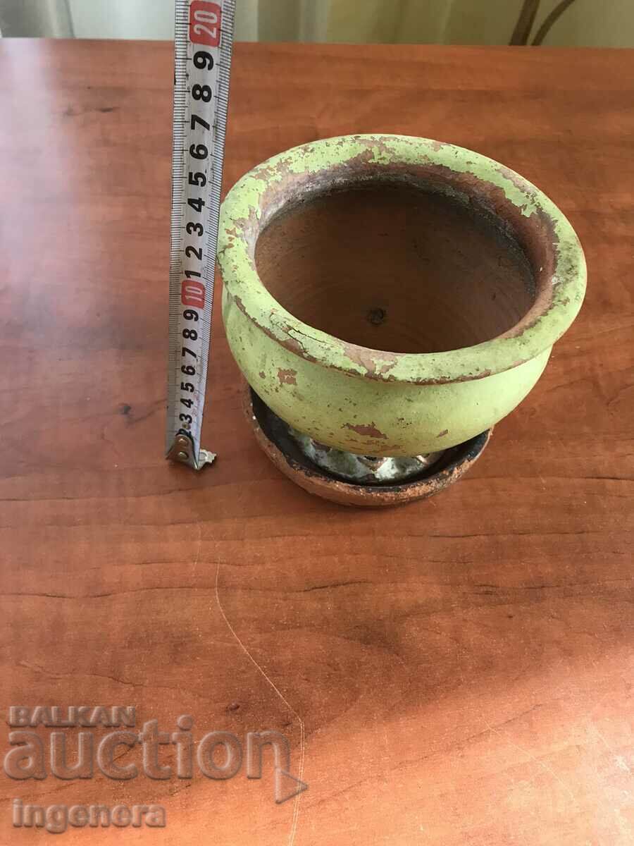 КЕРАМИКА САКСИЯ ГЛЕЧ СТАРИННА С ПОДЛОЖКА КАЛЕНА с цена 15.00 лв. | € 7.67 КЕРАМИКА САКСИЯ ГЛЕЧ СТАРИННА С ПОДЛОЖКА КАЛЕНА с цена 15.00 лв. | € 7.67