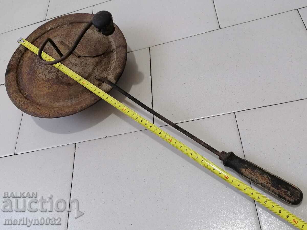 Auction  Wrought iron sunflower coffee roaster