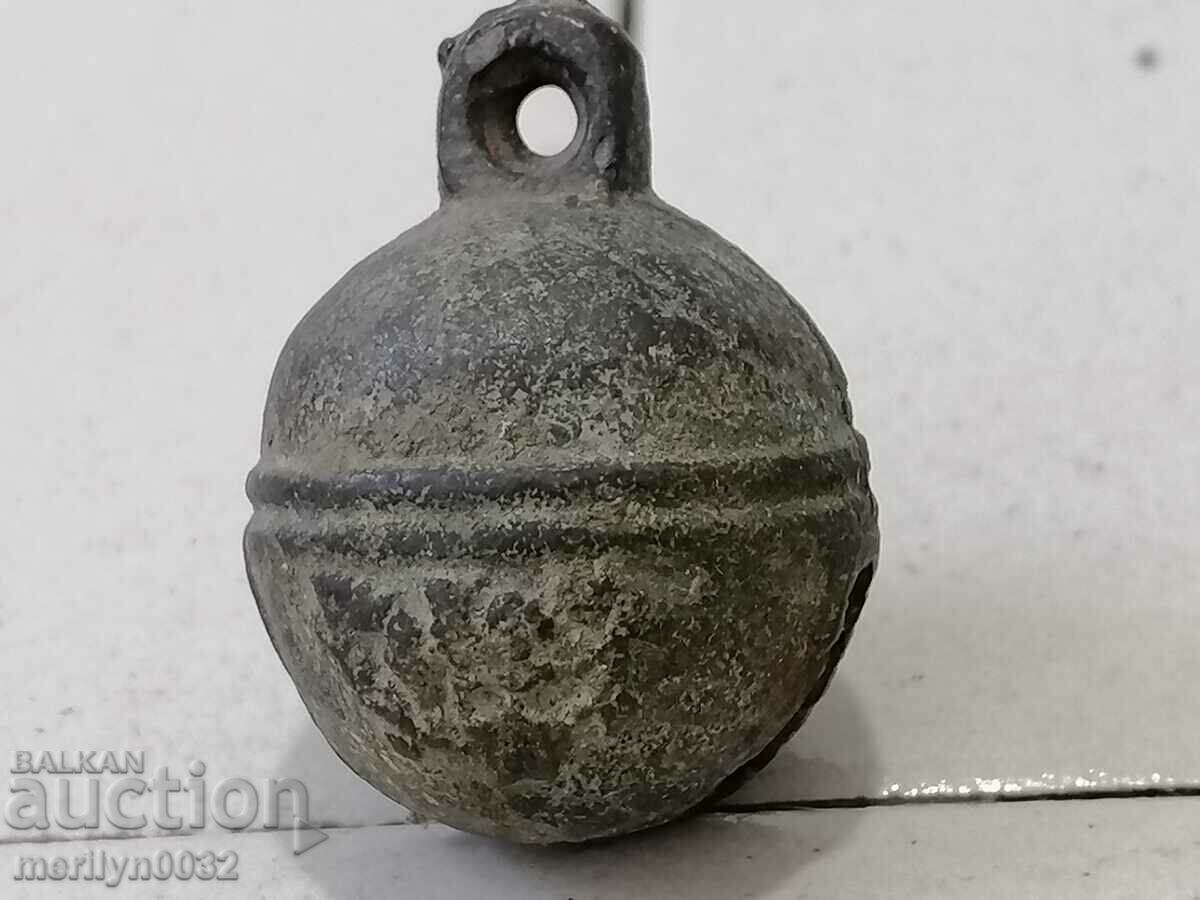 Auction Bronze "nut" type horse cart bell - 19th century Auction Bronze "nut" type horse cart bell - 19th century