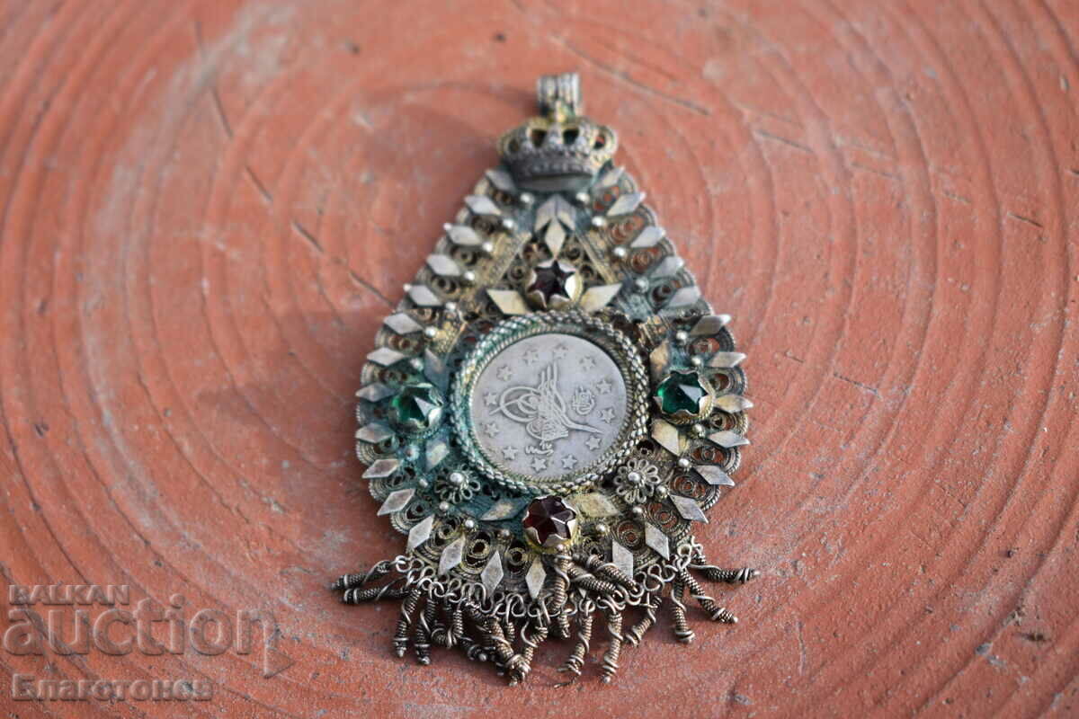 Auction Renaissance jewelry Auction Renaissance jewelry