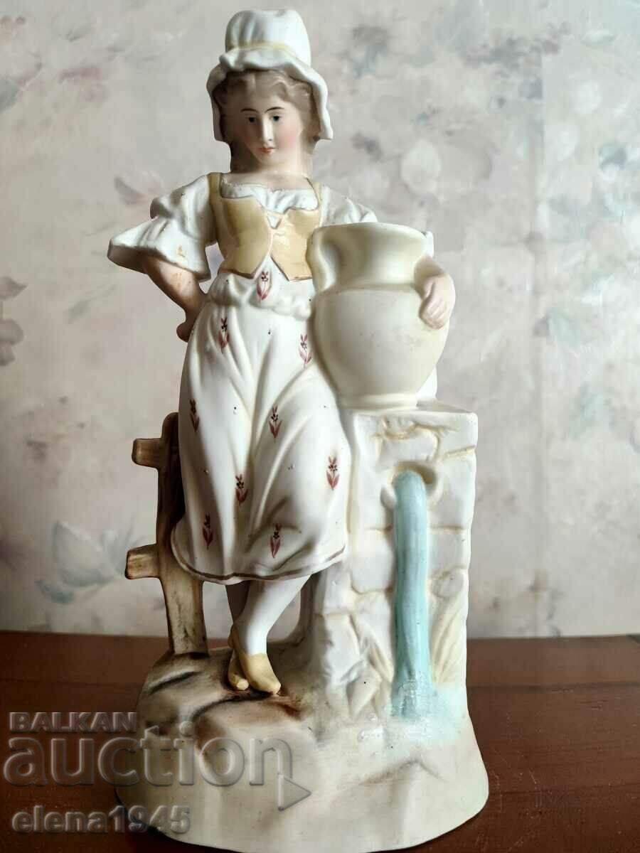 A figurine - 6 A figurine - 6