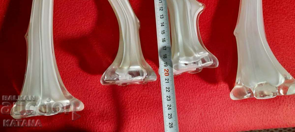 Auction Vase 4 pieces Auction Vase 4 pieces