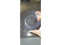 A cumpărat 4 bucăți de sticlă colorată