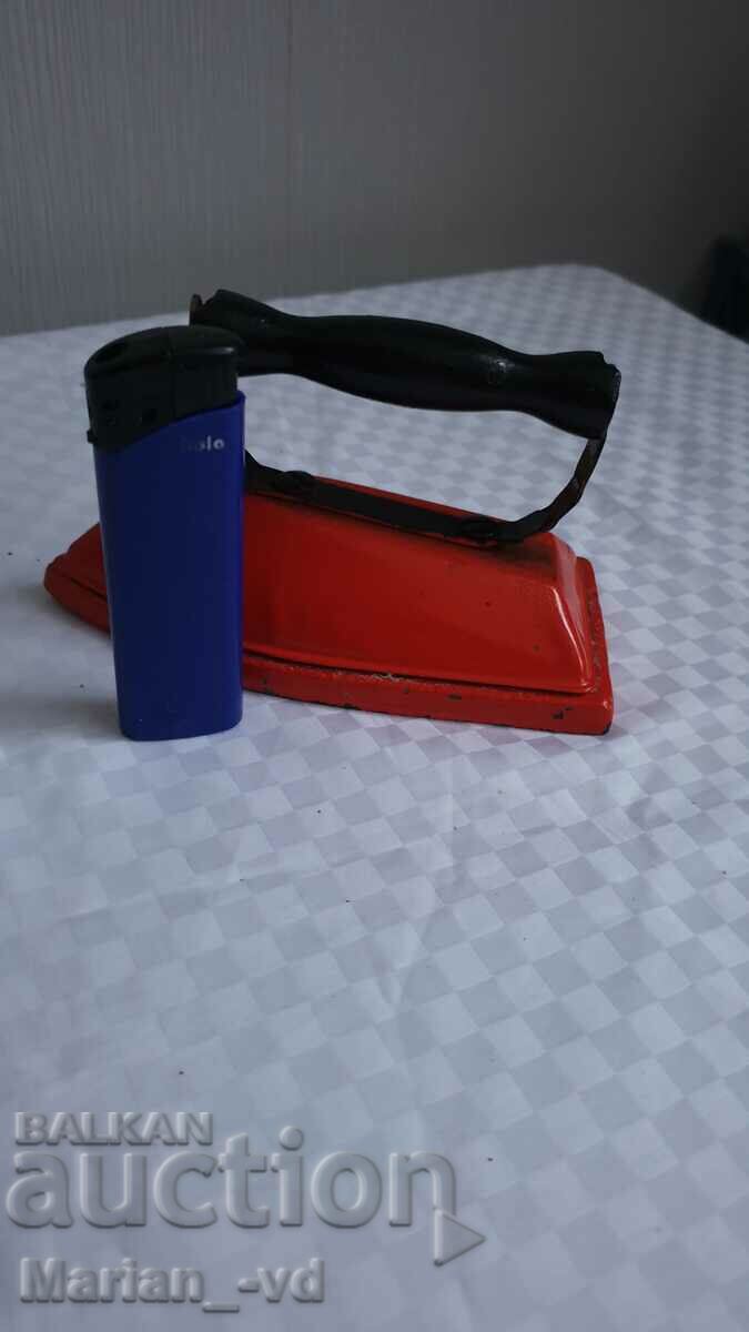 Παλιό παιδικό σίδερο από τη σόκα - 6 Παλιό παιδικό σίδερο από τη σόκα - 6