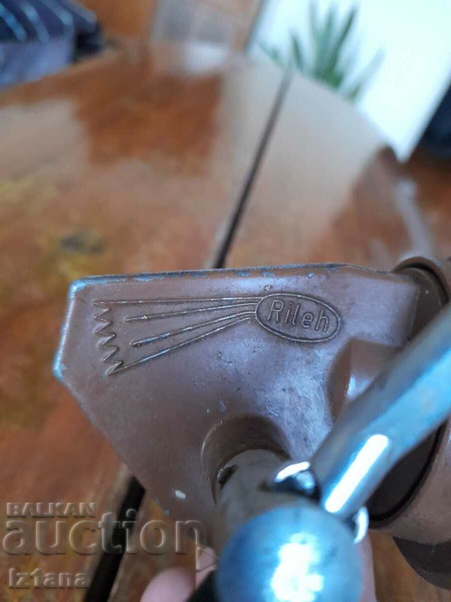 Auction Old Germina Rileh Rex Fishing Reel Auction Old Germina Rileh Rex Fishing Reel