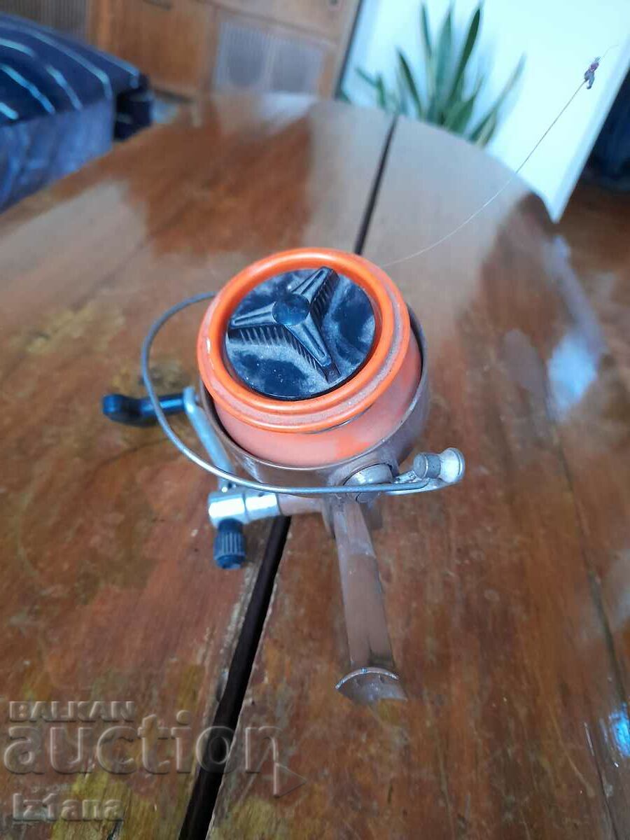 Delivery of Old Germina Rileh Rex Fishing Reel Delivery of Old Germina Rileh Rex Fishing Reel