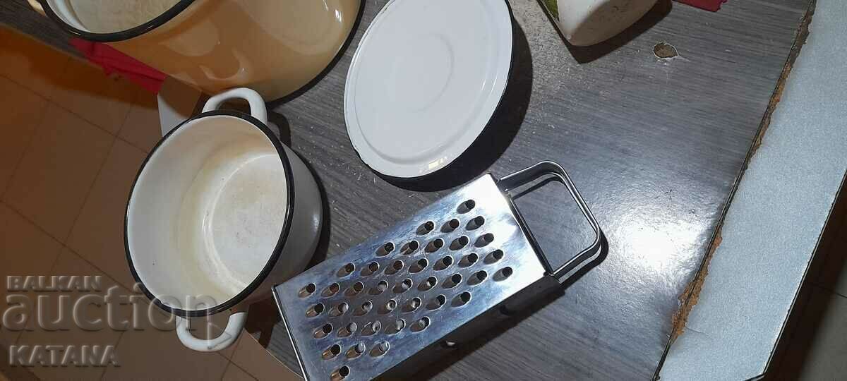 Auction  Pot, grater, glass and pot