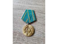 Medalia „100 de ani de la revolta din aprilie”
