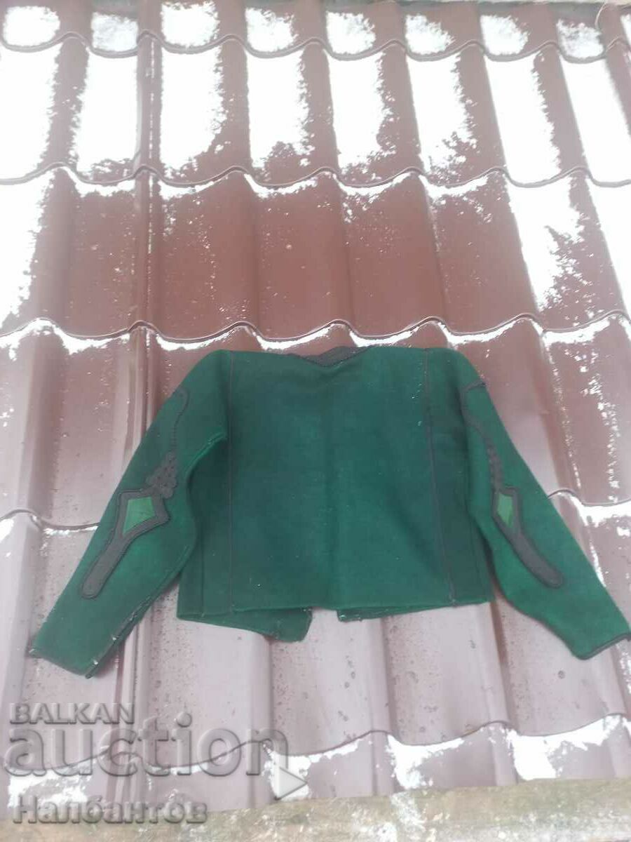 OLD MALE ANTERIA WEAR with price 450.00 BGN | € 230.08 OLD MALE ANTERIA WEAR with price 450.00 BGN | € 230.08