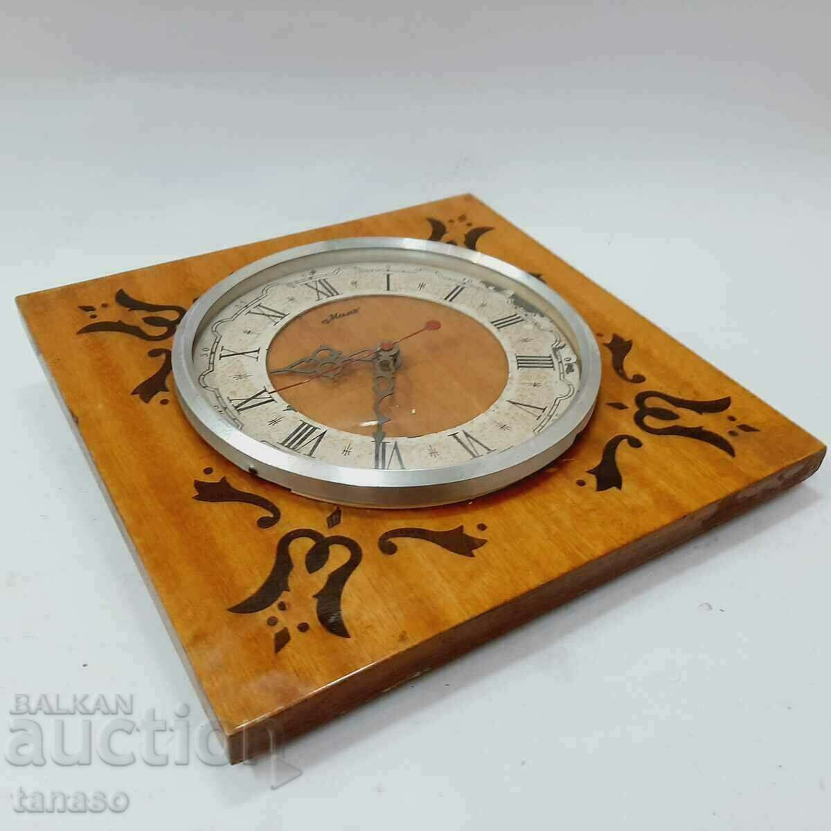 Soviet electromechanical wall clock Beacon(13.5) - 6 Soviet electromechanical wall clock Beacon(13.5) - 6