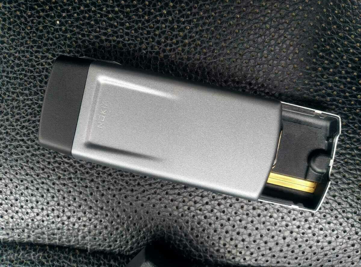 Licitație Nokia 8850 – FINLAND slide, nokia 8850 Licitație Nokia 8850 – FINLAND slide, nokia 8850