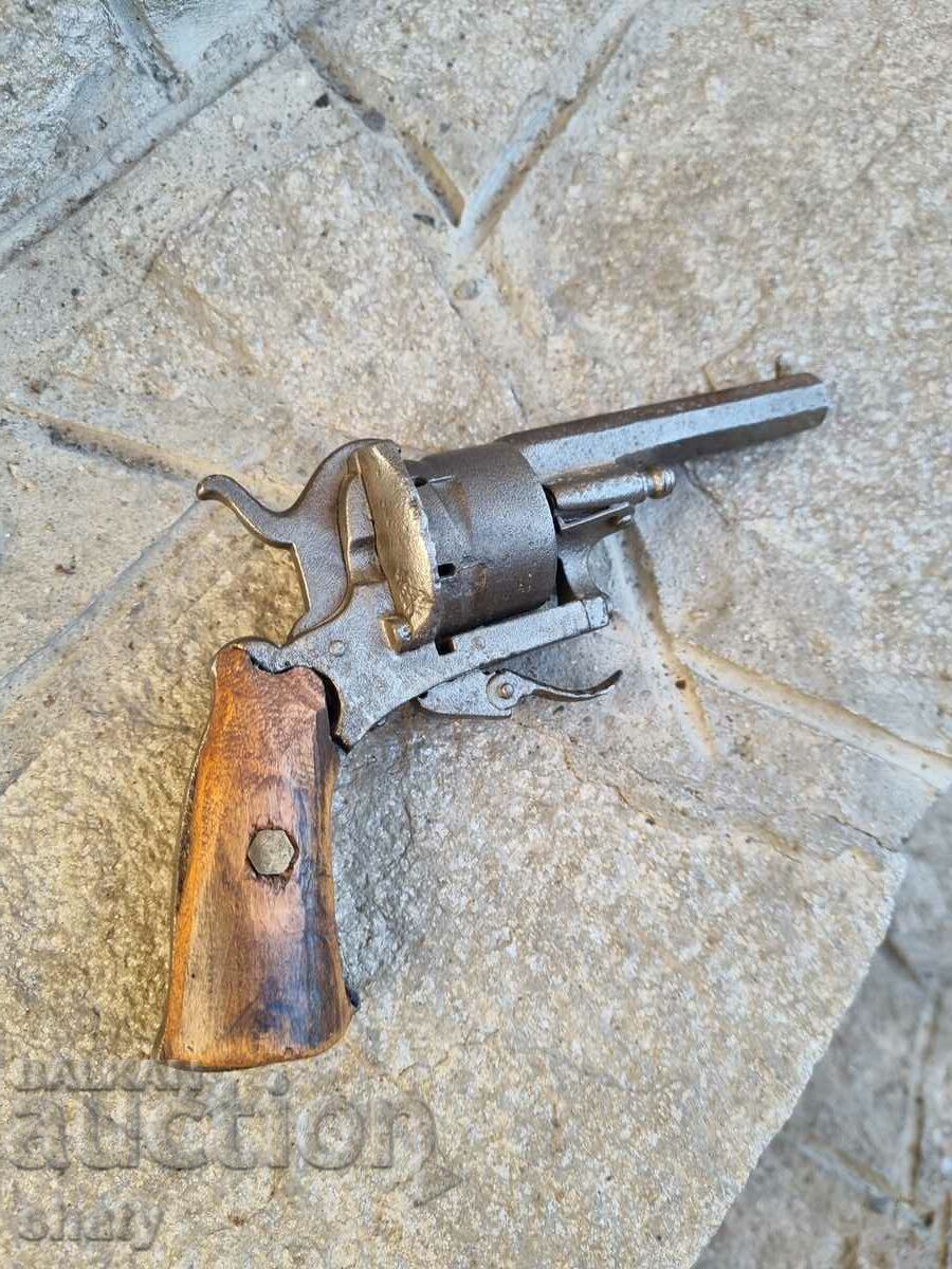 Lefuchet pistol with price 525.00 BGN | € 268.43 Lefuchet pistol with price 525.00 BGN | € 268.43