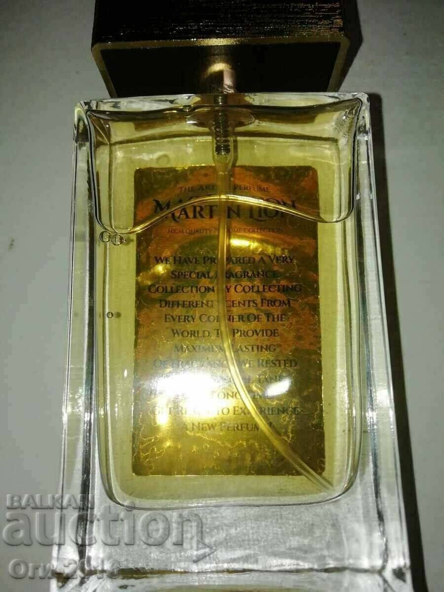 Delivery of Eau de Parfum MARTIN LION Delivery of Eau de Parfum MARTIN LION