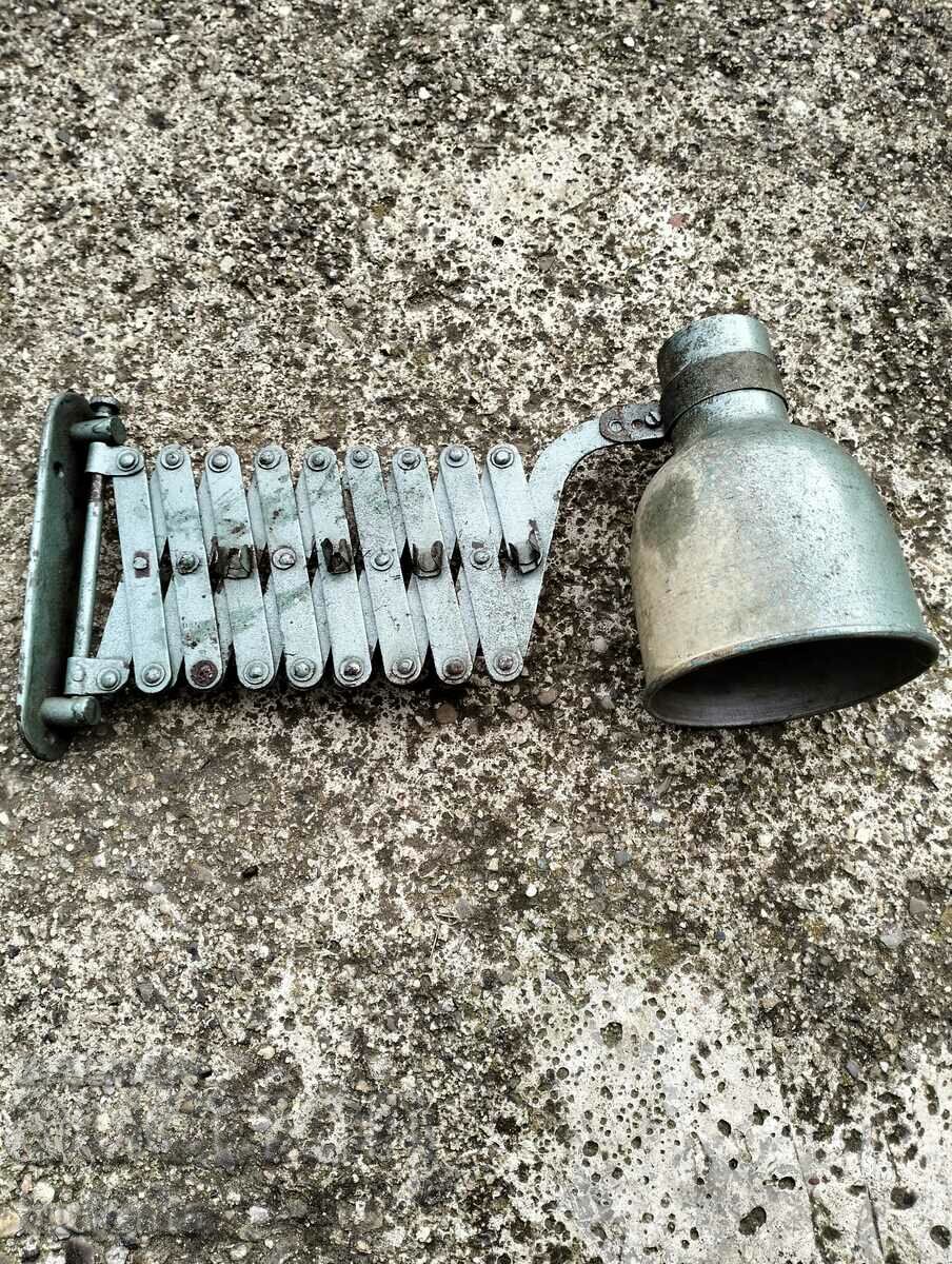 Παλιά ελαστική λάμπα με τιμή 89.99 BGN | € 46.01 Παλιά ελαστική λάμπα με τιμή 89.99 BGN | € 46.01