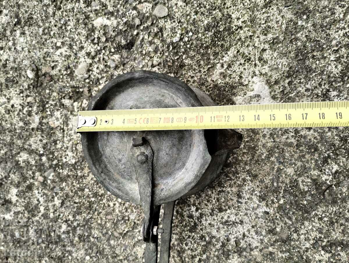 Auction Copper cauldron kettle for heated brandy Auction Copper cauldron kettle for heated brandy