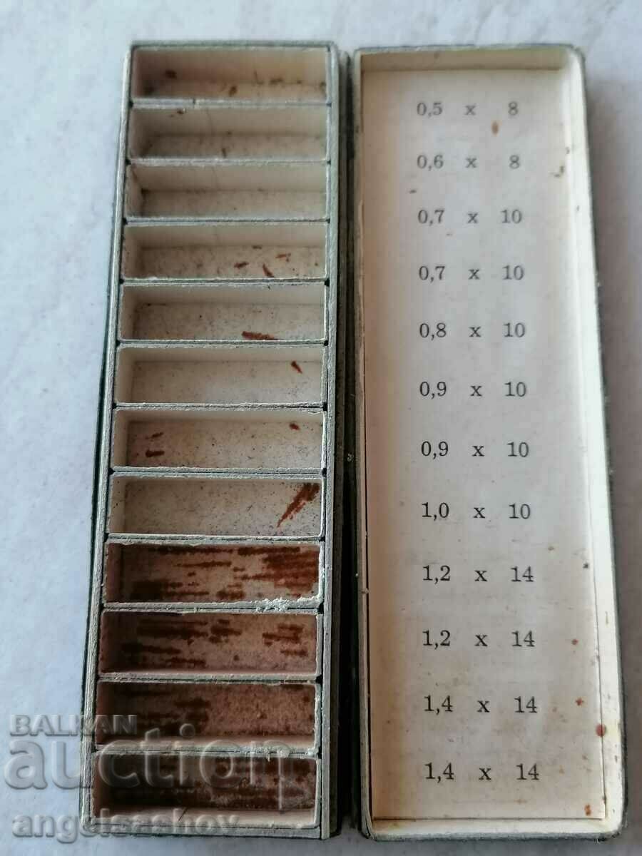 Cutie cu piese de ceas cu preț € 3.00 | 5.87 BGN