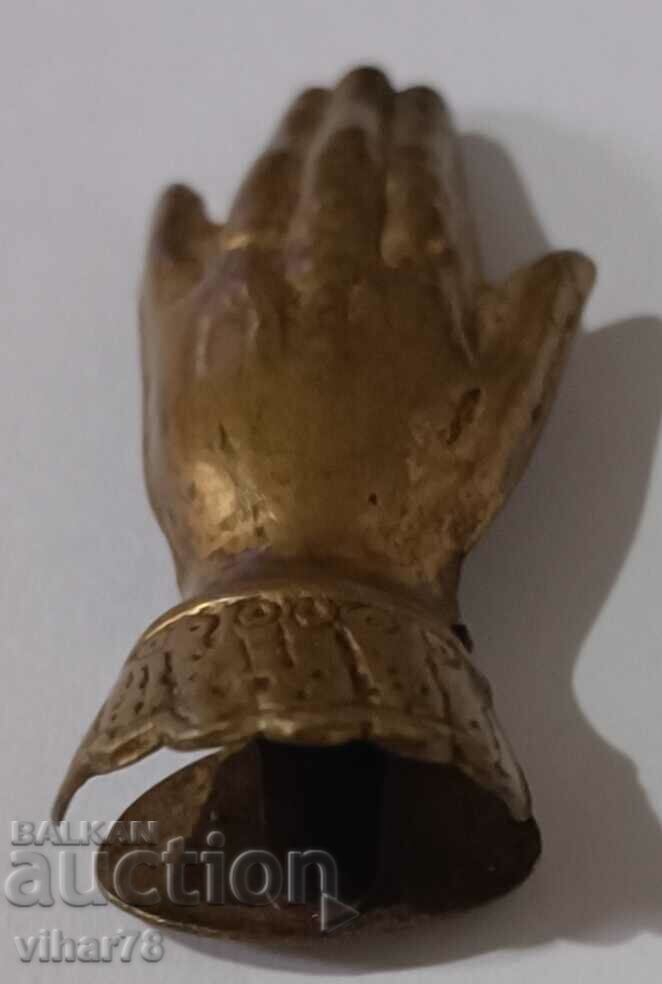 An old paper clip - 6