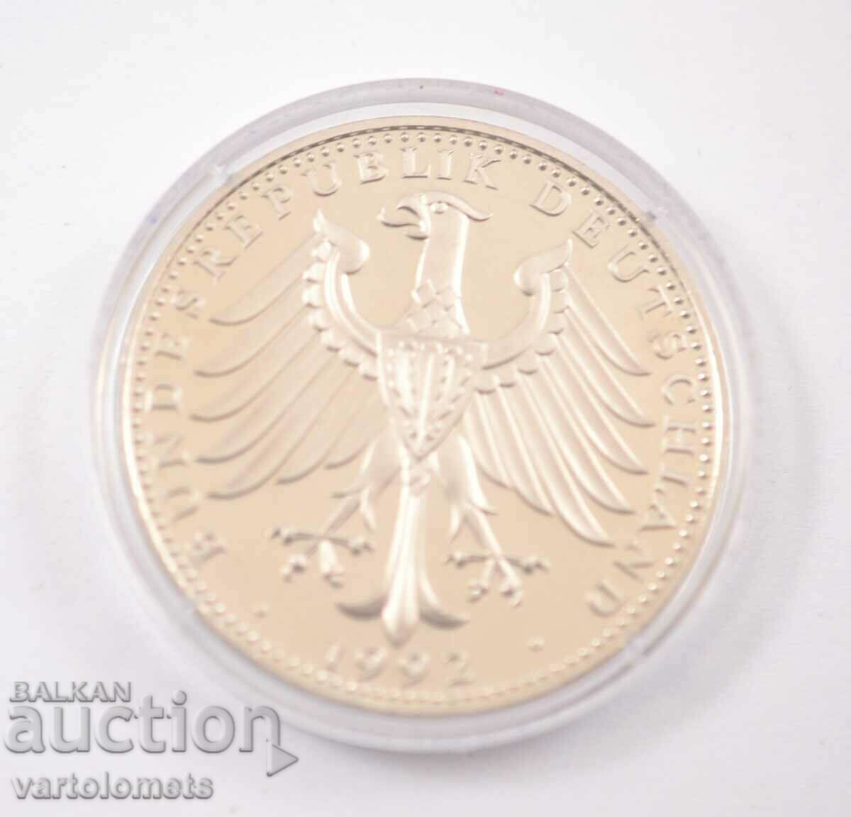 German Chancellor Konrad Adenauer Medal 25 years since death 1992 with price 10.00 BGN | € 5.11 German Chancellor Konrad Adenauer Medal 25 years since death 1992 with price 10.00 BGN | € 5.11