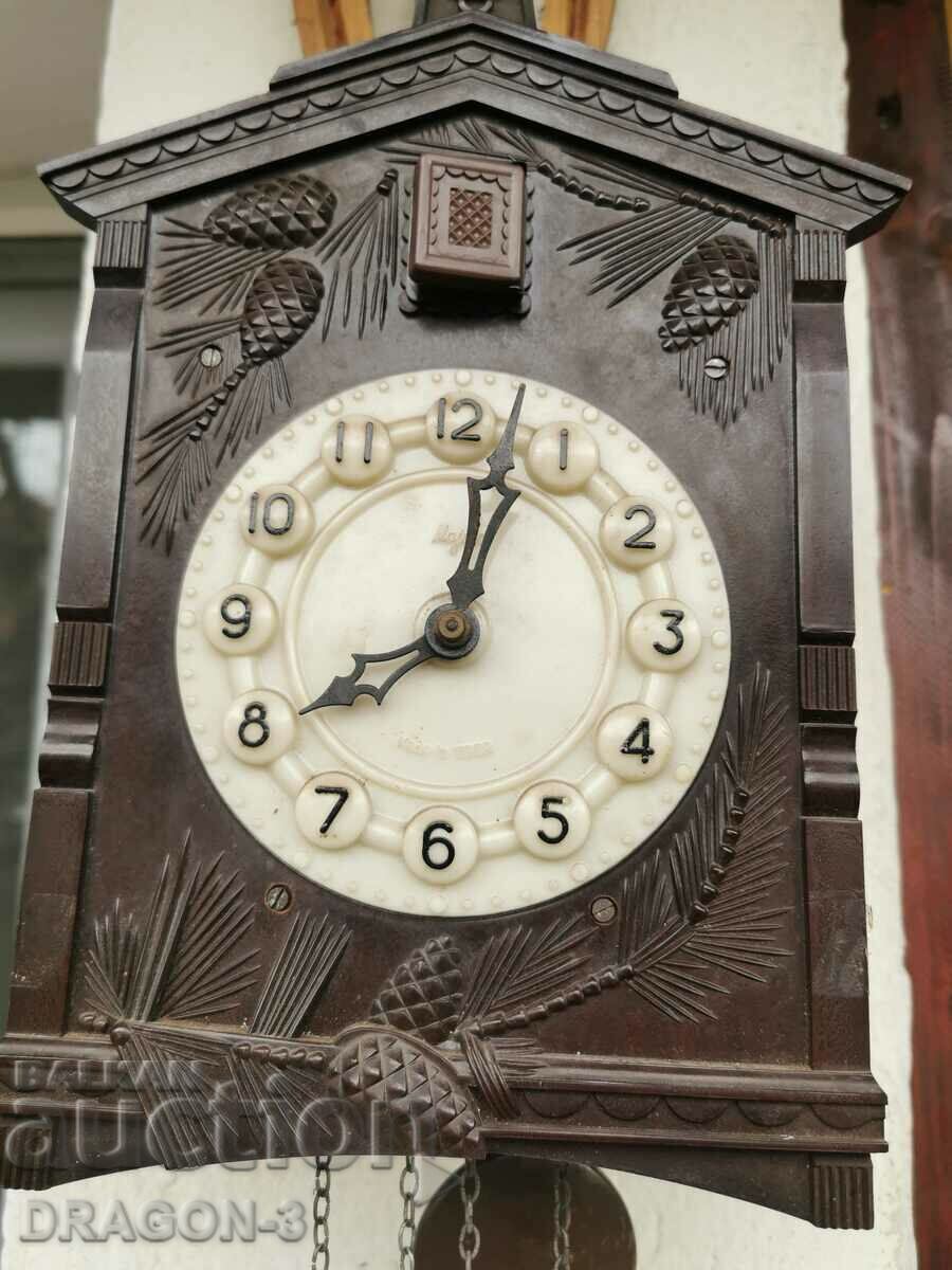 КУКУВИЦА с цена 85.00 лв. | € 43.46 КУКУВИЦА с цена 85.00 лв. | € 43.46