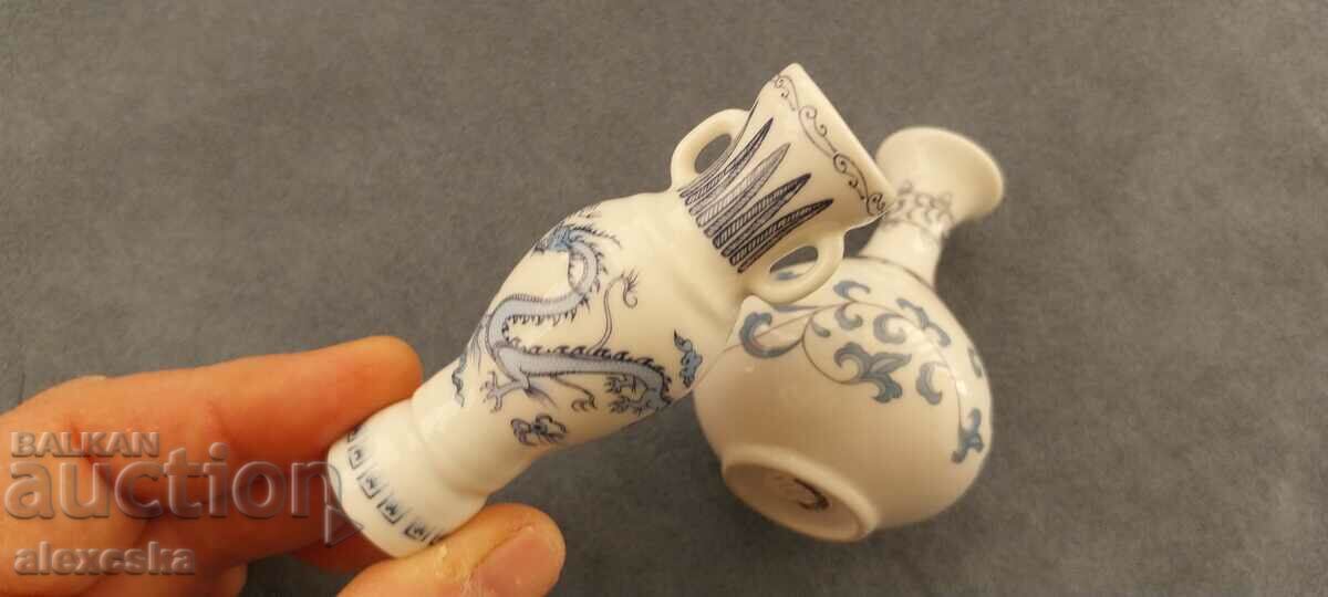 Παράδοση Βάζα από πορσελάνη - Ιαπωνία Παράδοση Βάζα από πορσελάνη - Ιαπωνία