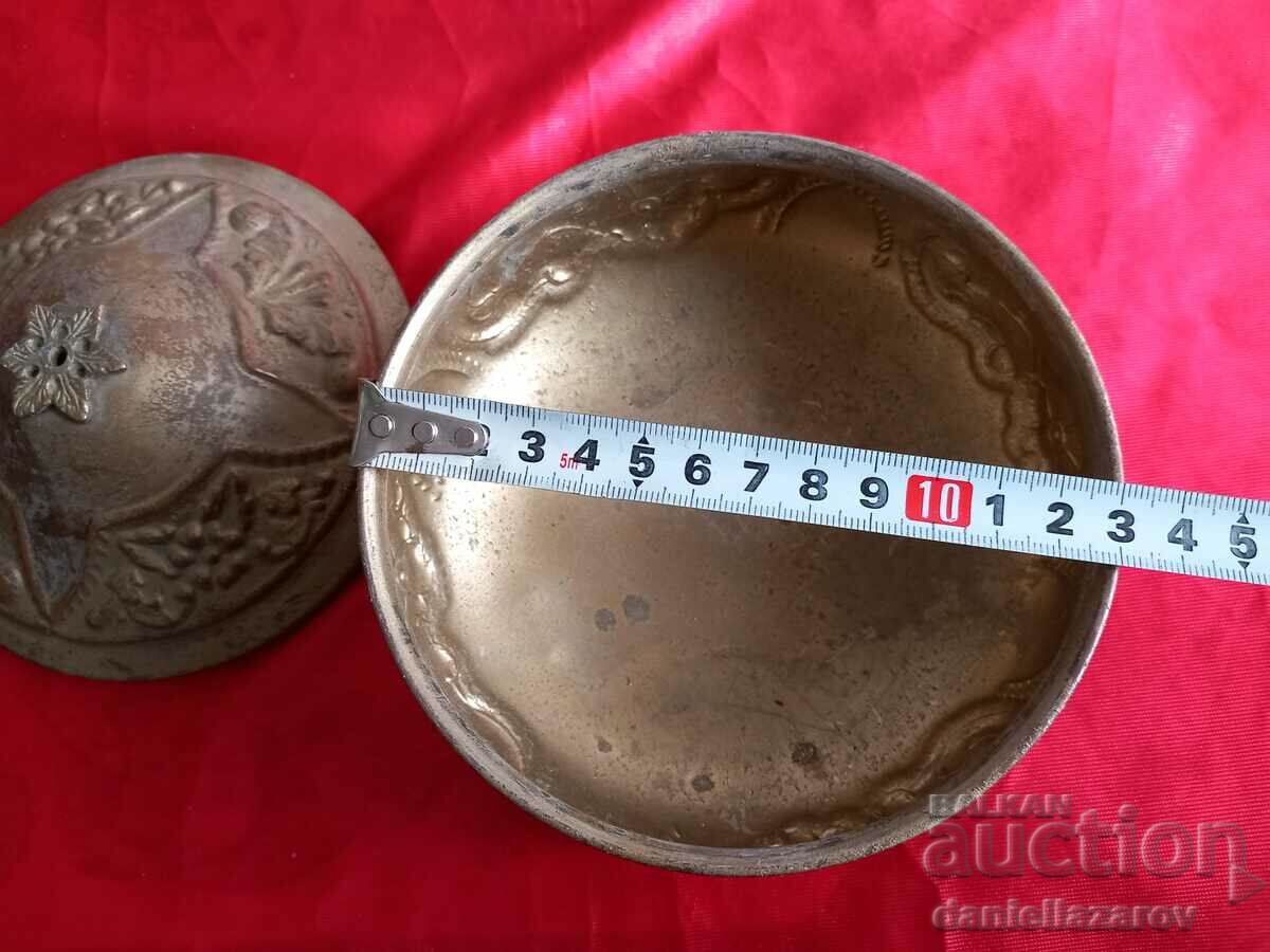 Old Renaissance Hand Forged Jewelry Box - 5 Old Renaissance Hand Forged Jewelry Box - 5