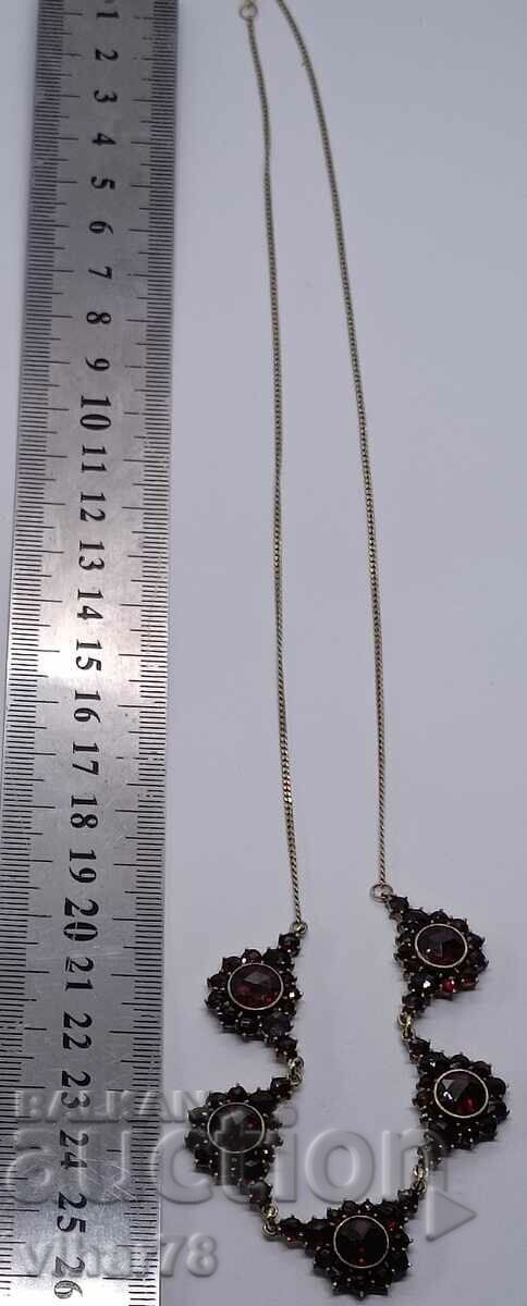 Auction GOLD PLATED SILVER NECKLACE WITH GARNET Auction GOLD PLATED SILVER NECKLACE WITH GARNET