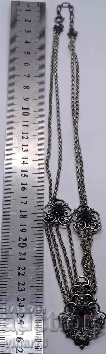 Livrarea COLAR ARGINT VECHI CU GRANAT Livrarea COLAR ARGINT VECHI CU GRANAT