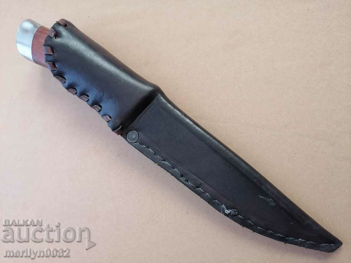 Κυνηγετικό μαχαίρι με λαβή με τιμή 79.00 BGN | € 40.39 Κυνηγετικό μαχαίρι με λαβή με τιμή 79.00 BGN | € 40.39