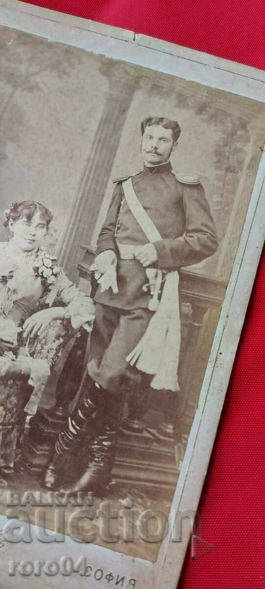 DIMITAR KARASTOYANOV - OFFICER - CARDBOARD - 5 DIMITAR KARASTOYANOV - OFFICER - CARDBOARD - 5