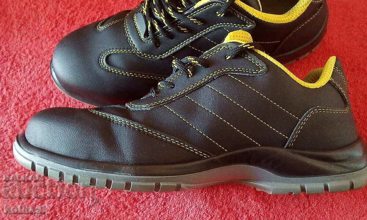 Delivery of Bombe work shoes Delivery of Bombe work shoes