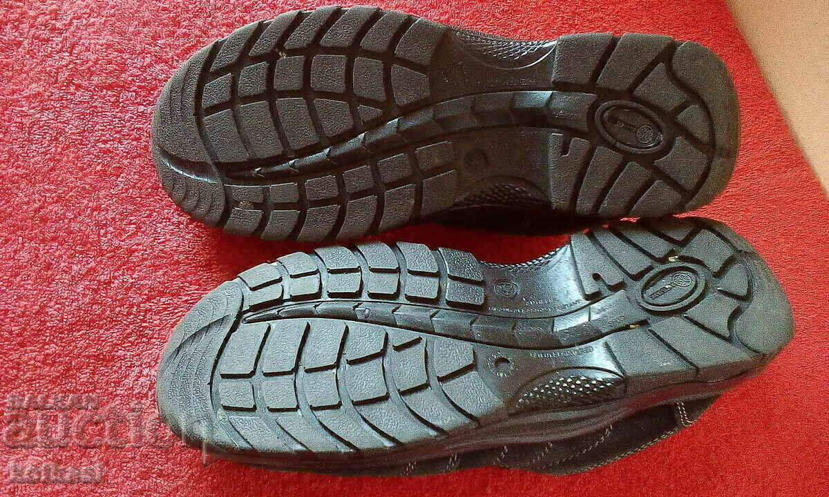 Bombe work shoes with price 35.00 BGN | € 17.90