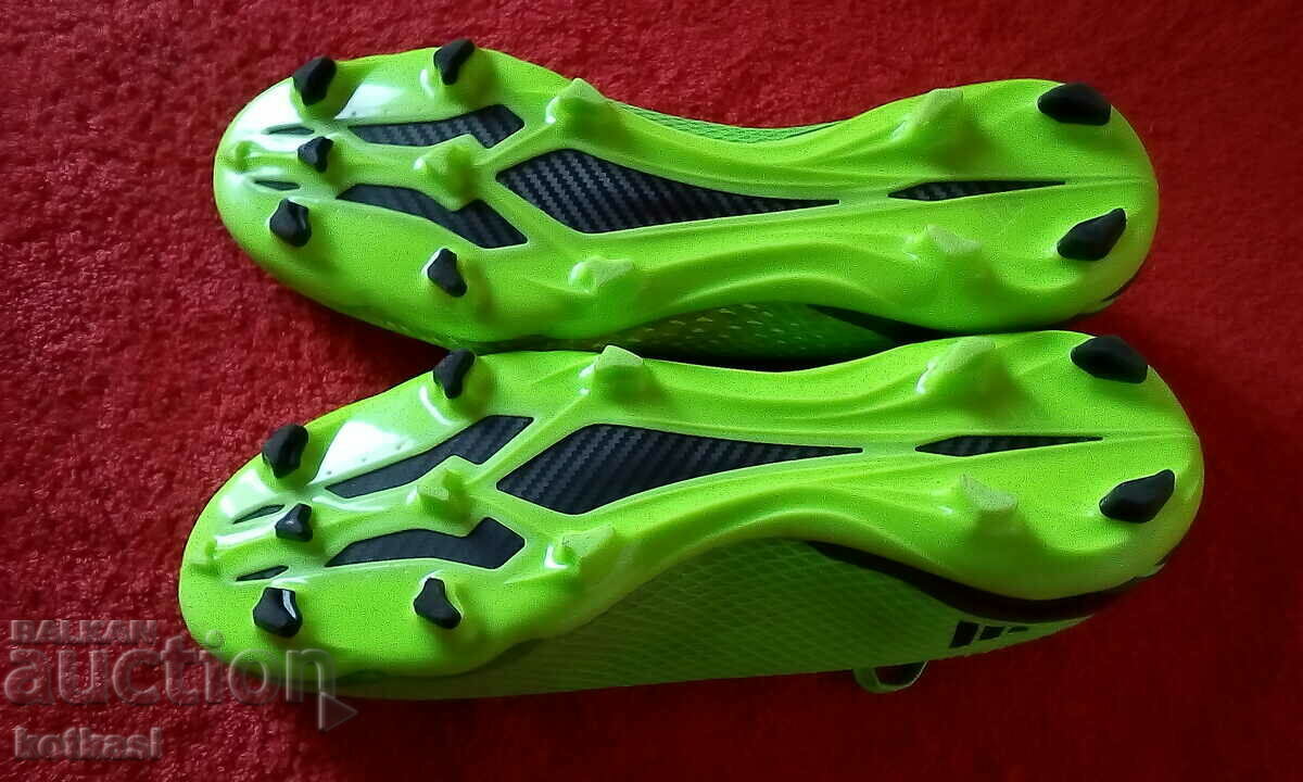 Auction Sports shoes sneakers Auction Sports shoes sneakers