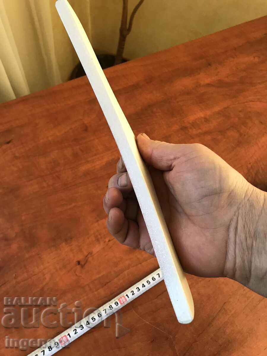 Auction CHILDREN'S RETRO WOODEN CLOTHES HANGER Auction CHILDREN'S RETRO WOODEN CLOTHES HANGER