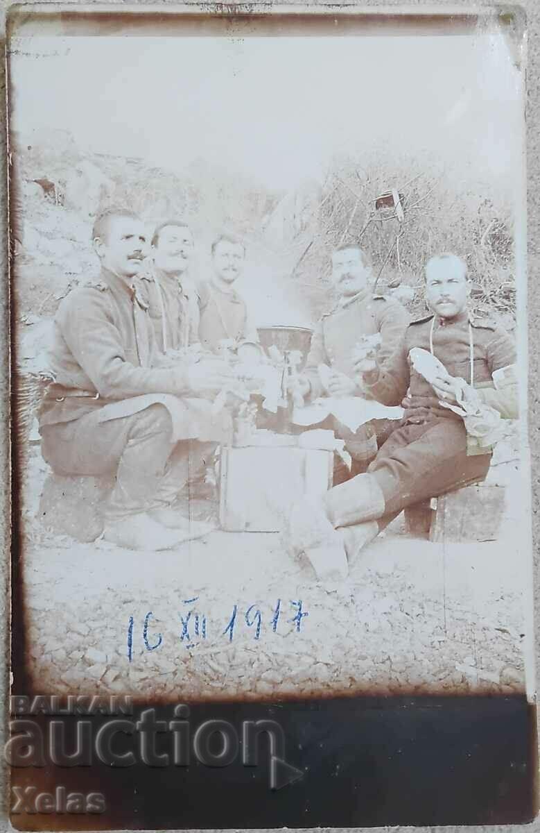 Παλιά στρατιωτική φωτογραφία στρατιωτών 1917