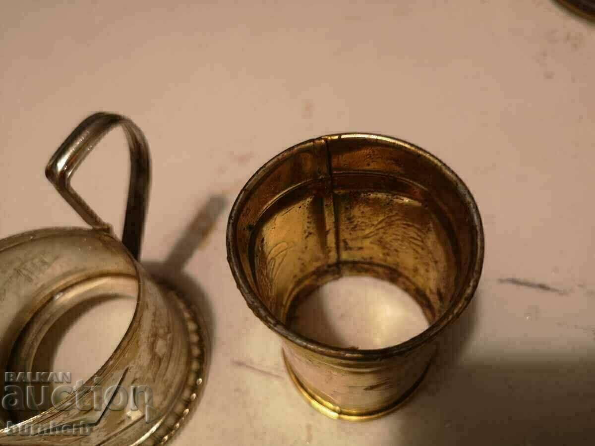 Auction  Napkin holder and cup stand - brass