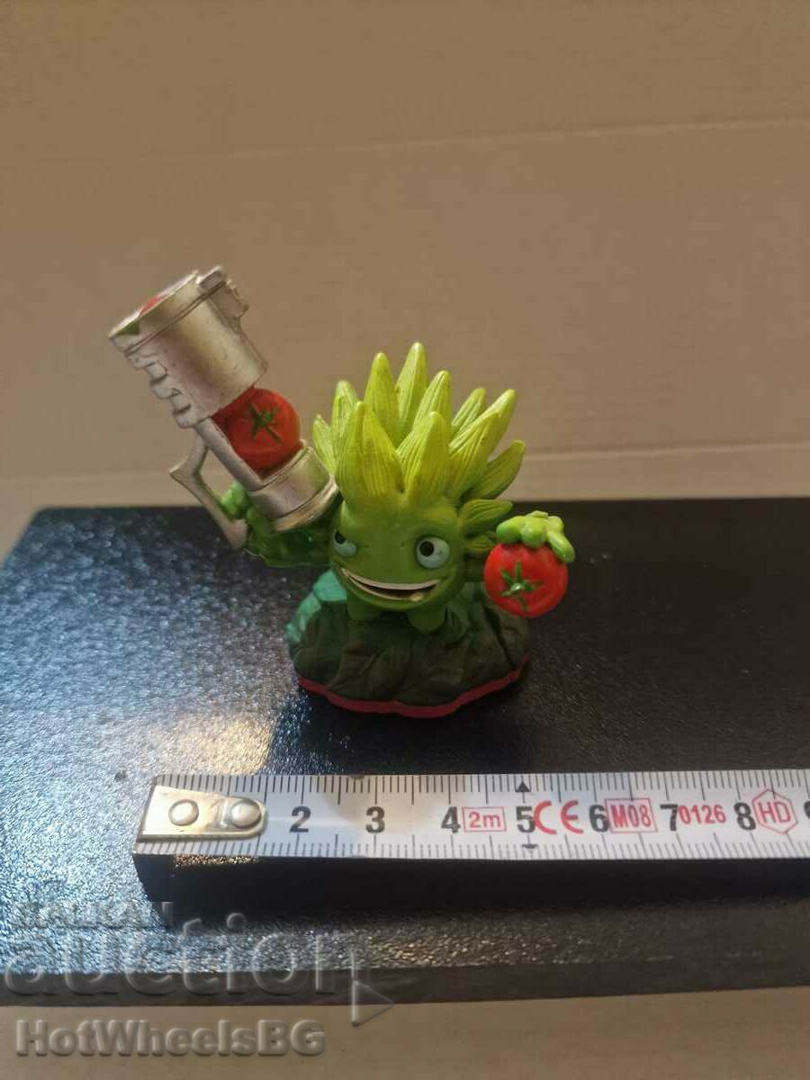 Delivery of SkyLanders figure