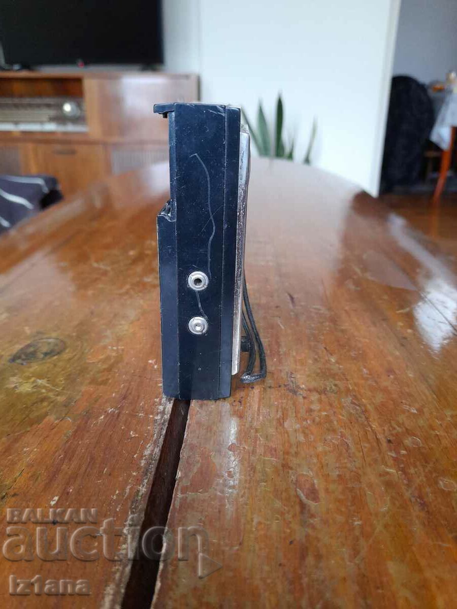 Radio vechi, receptor radio Orlenok 605 cu preț 50.00 BGN | € 25.56